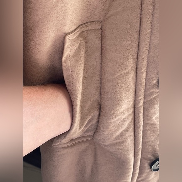 Great Jones Sherpa Lined Women's Tan Double-Breasted Faux Leather Coat - Picture 5 of 15